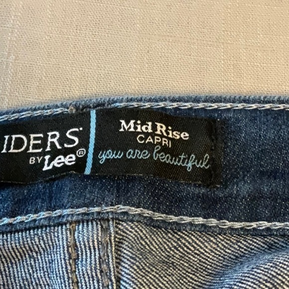 Riders by Lee Blue Capris - Picture 4 of 6